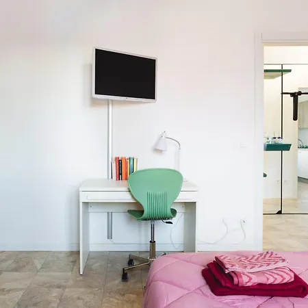Parma Railway Station Lovely Apartment Exterior photo